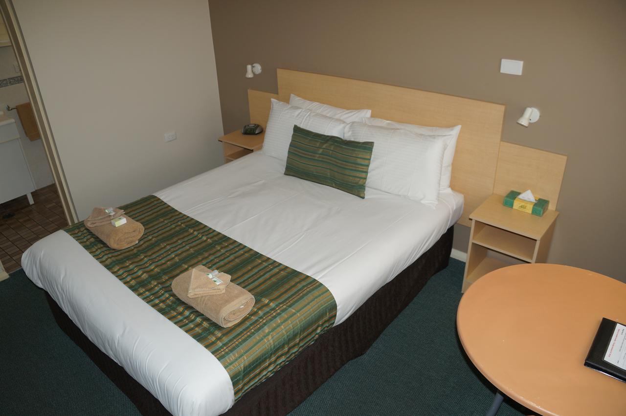 Green Gables Motel Дабо Екстериор снимка