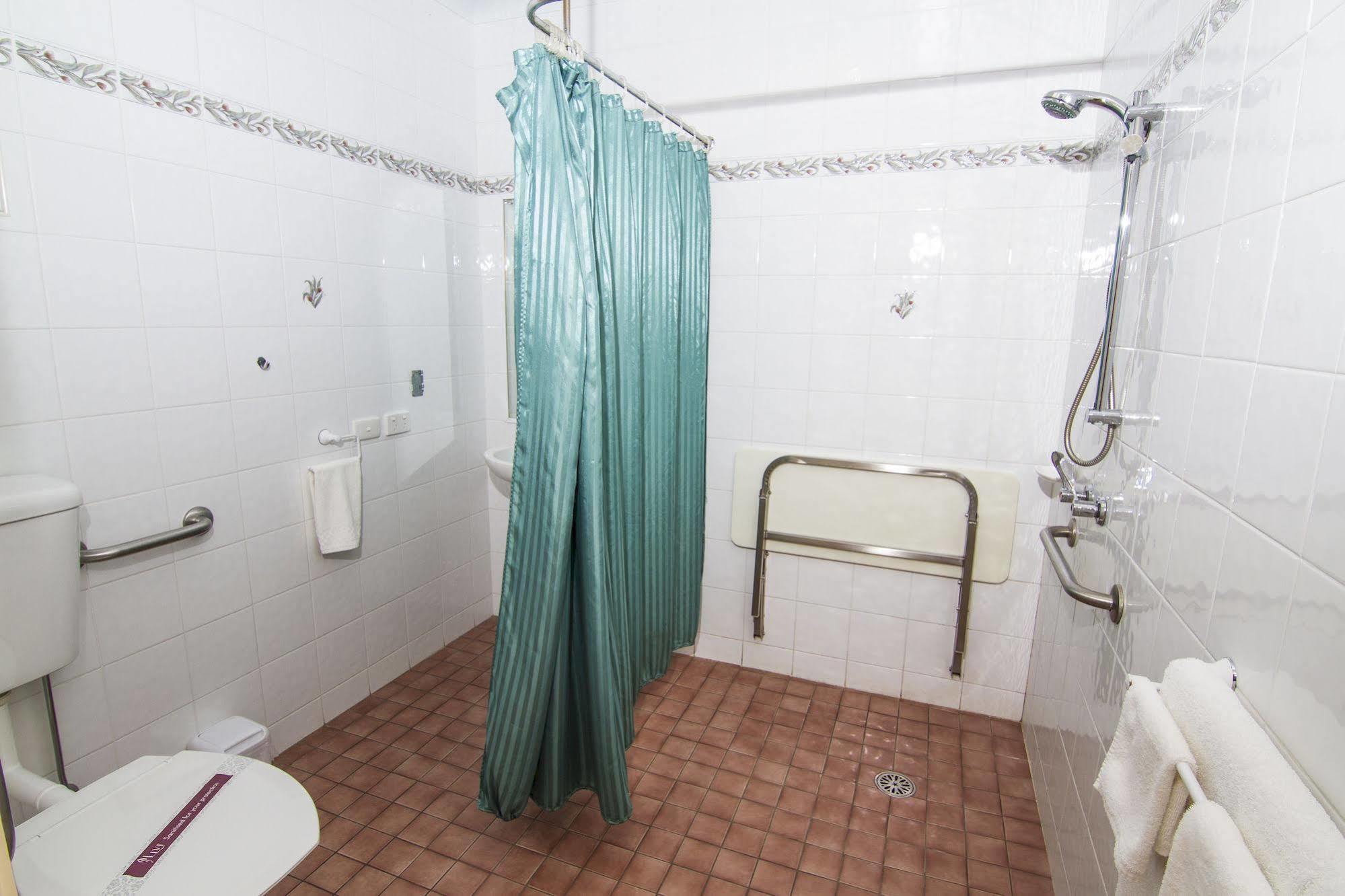 Green Gables Motel Дабо Екстериор снимка